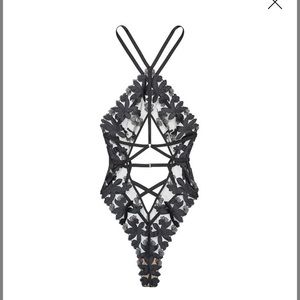 Victoria Secret Very Sexy Embroidered Cutout